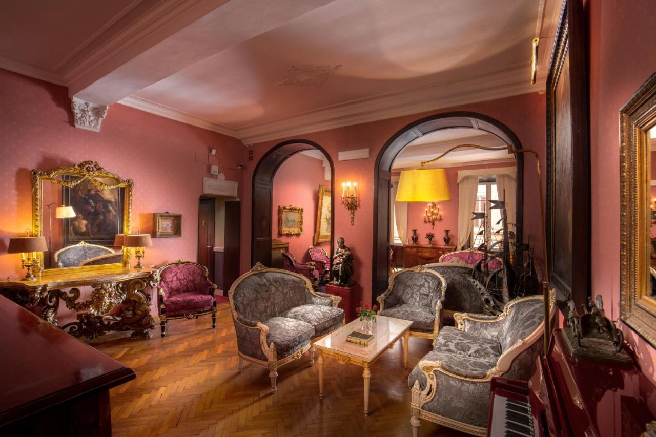 Residenza Frattina Pensionat